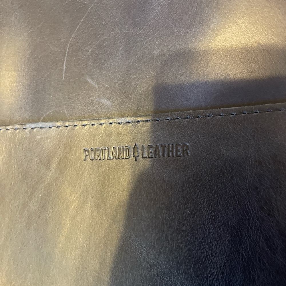 Portland Leather dark blue Genuine Leather Tote